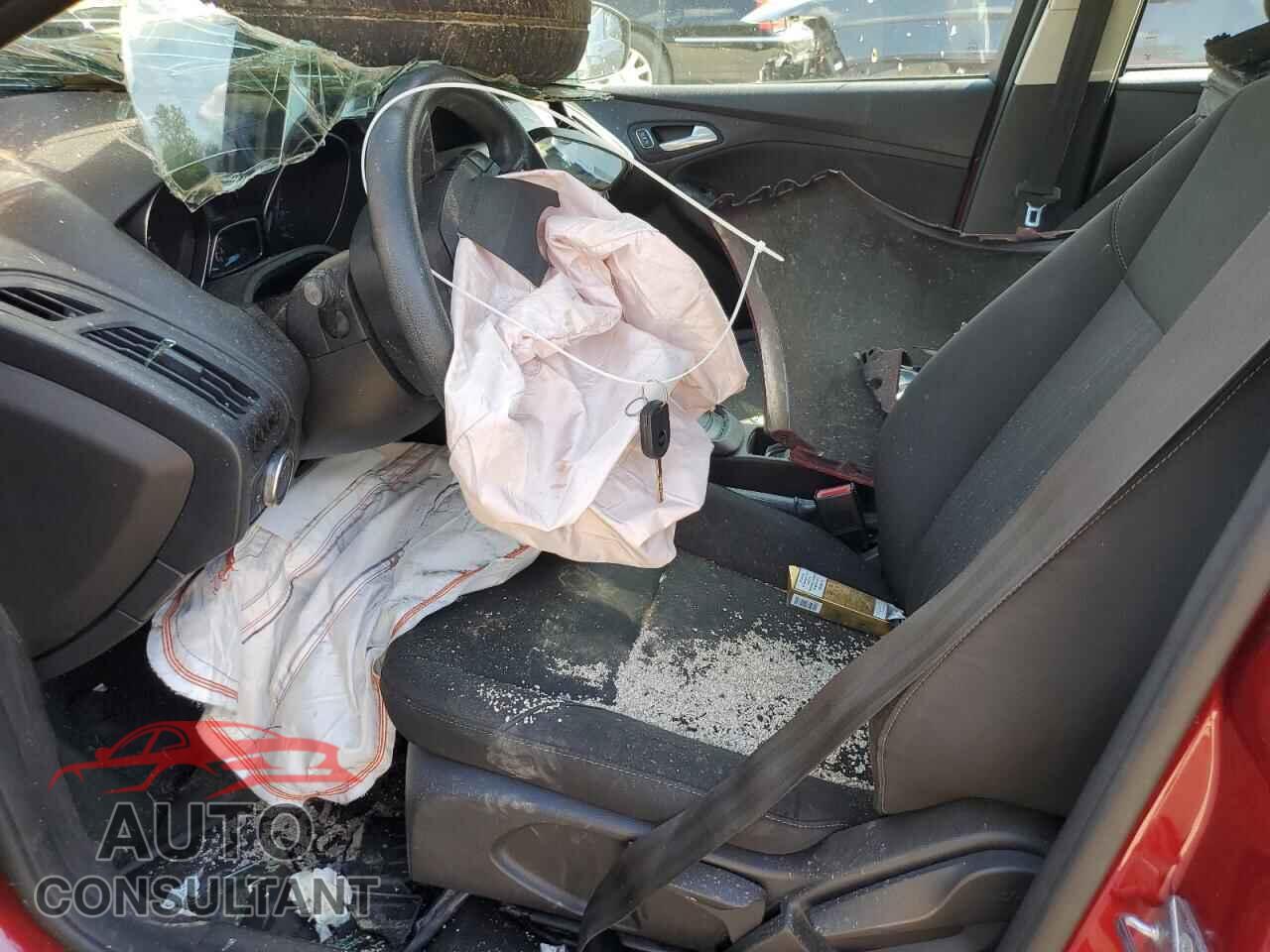 FORD FOCUS 2015 - 1FADP3F24FL226806