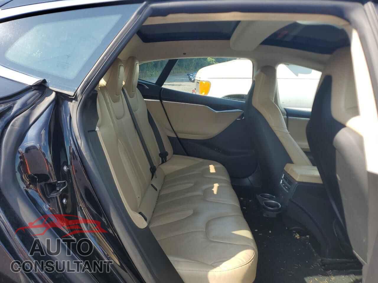 TESLA MODEL S 2016 - 5YJSA1E24GF167964