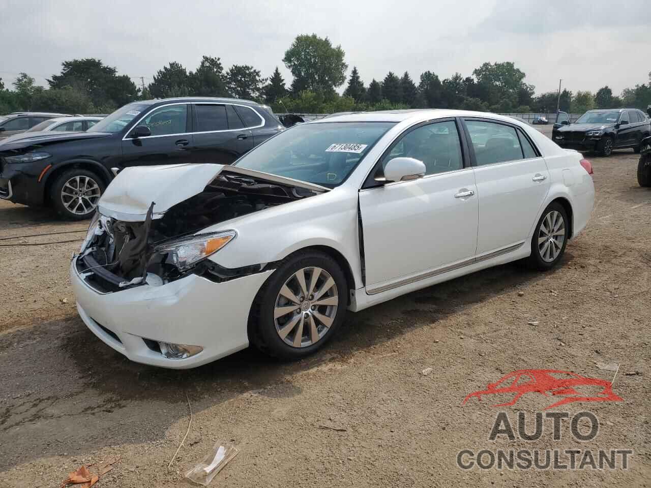 TOYOTA AVALON 2011 - 4T1BK3DB2BU435853