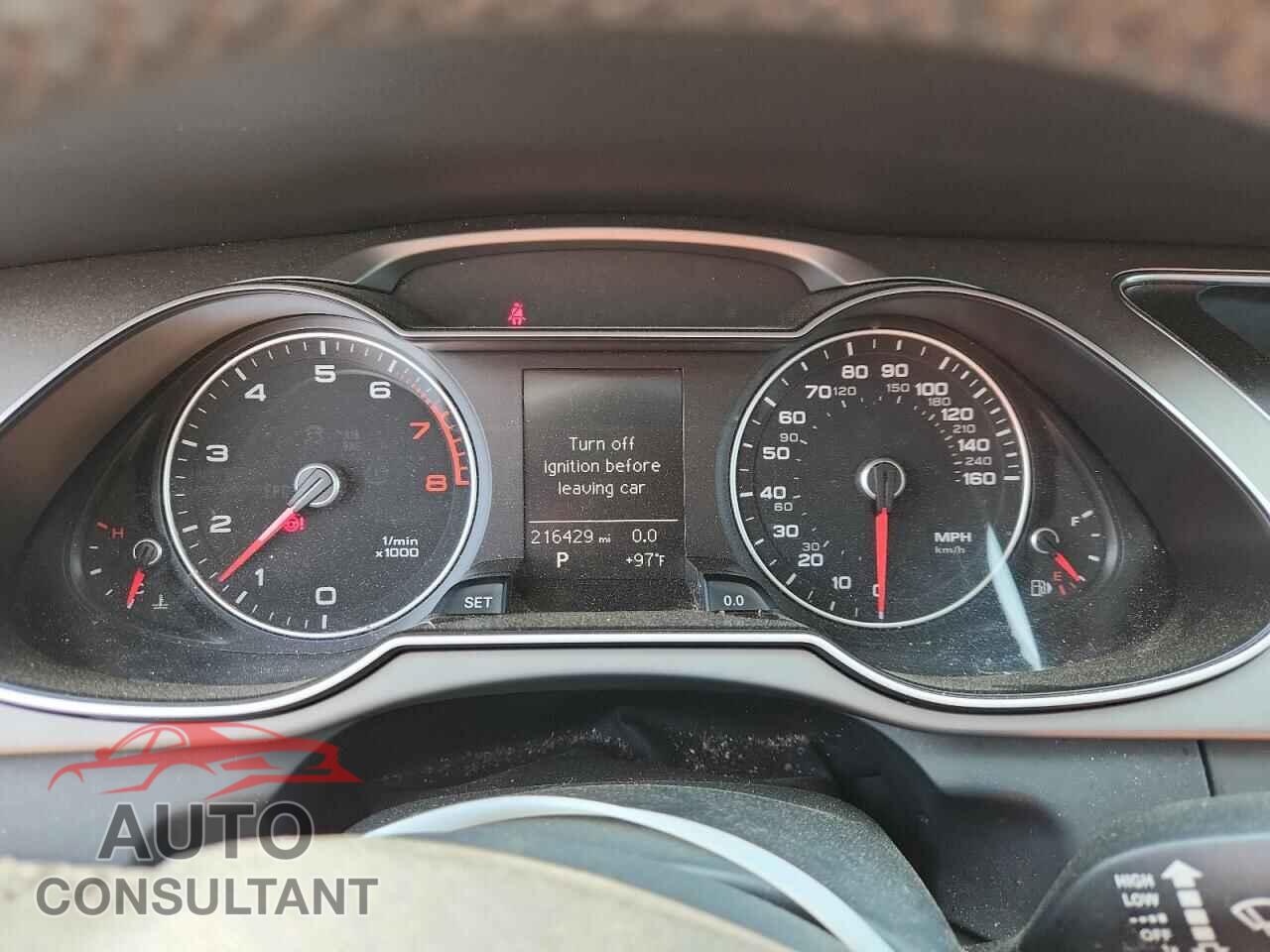 AUDI A4 2013 - WAUBFAFL5DN013203