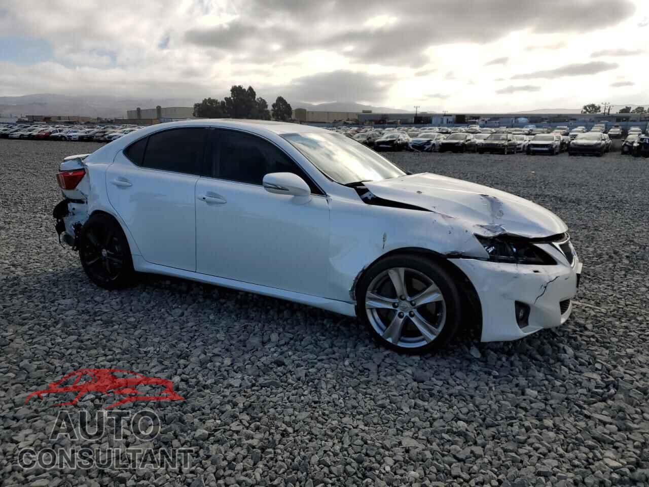 LEXUS IS 2012 - JTHBE5C25C5030590