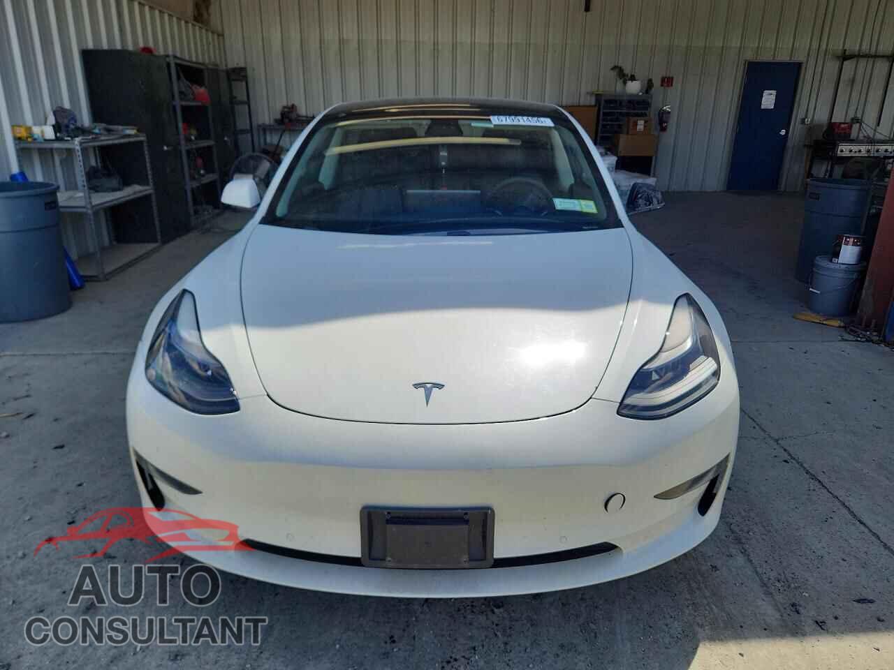 TESLA MODEL 3 2021 - 5YJ3E1EB0MF923651