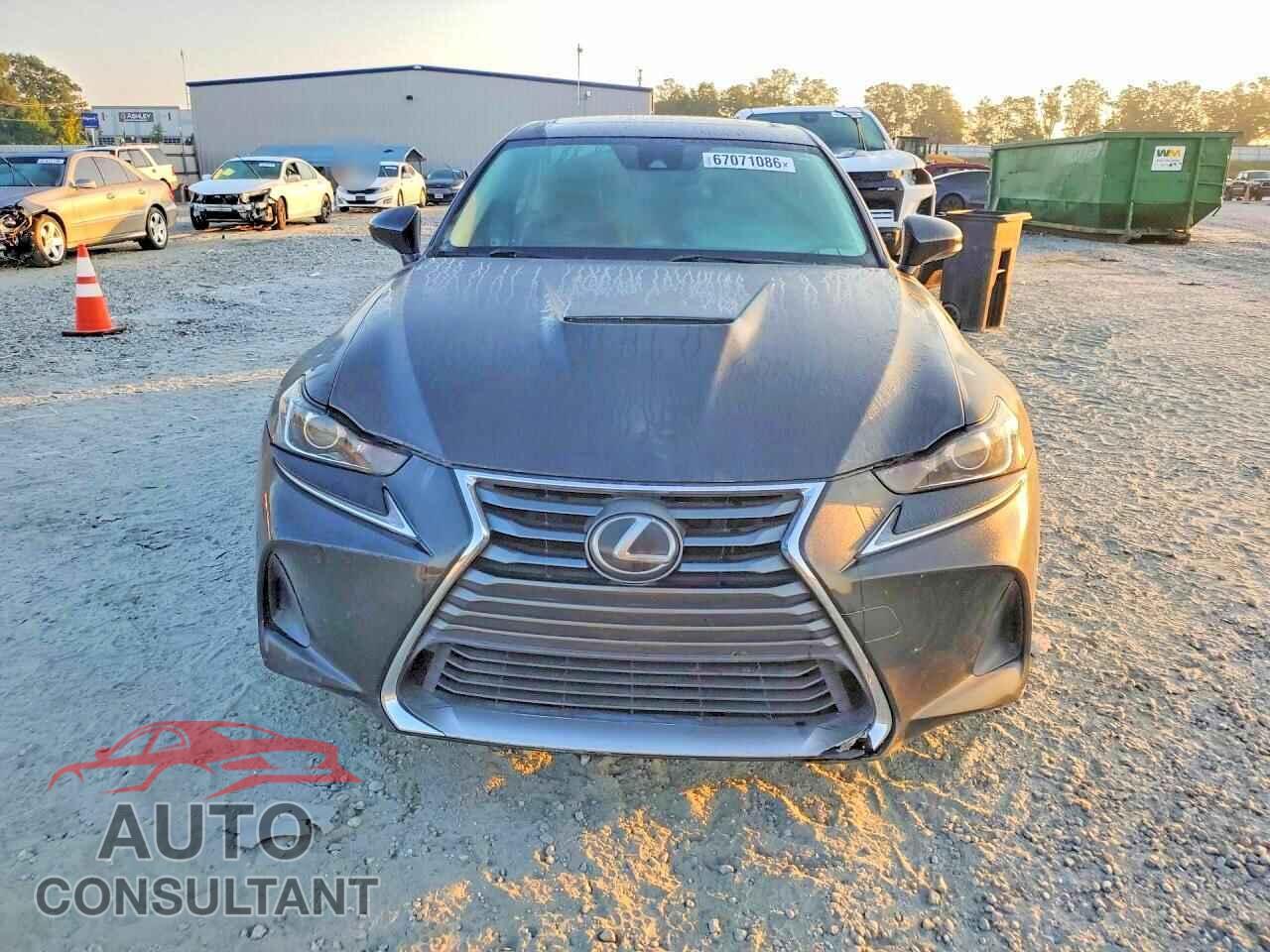 LEXUS IS 2017 - JTHCM1D29H5021283