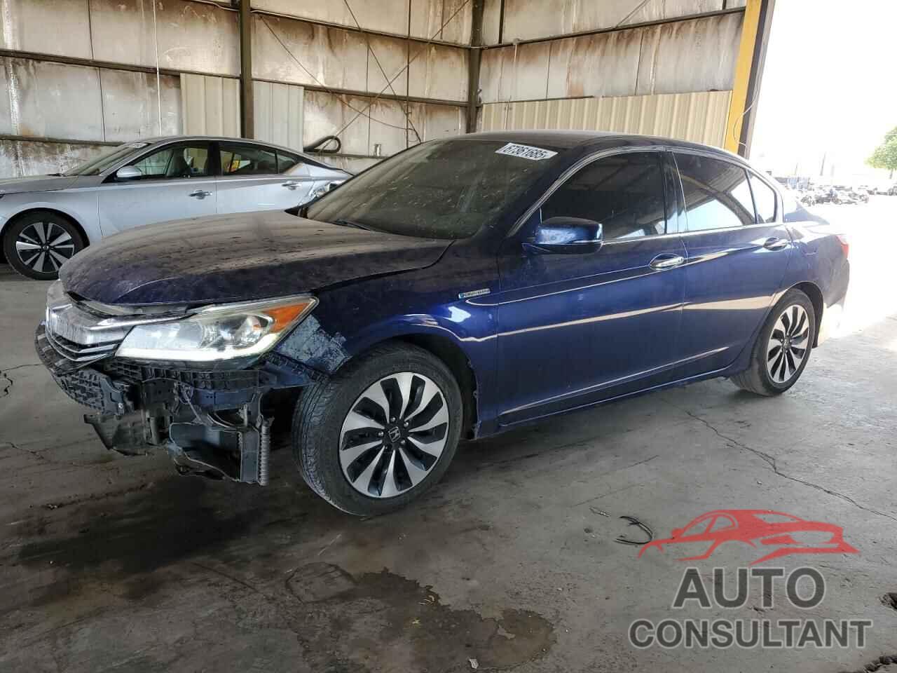 HONDA ACCORD 2017 - JHMCR6F30HC001245