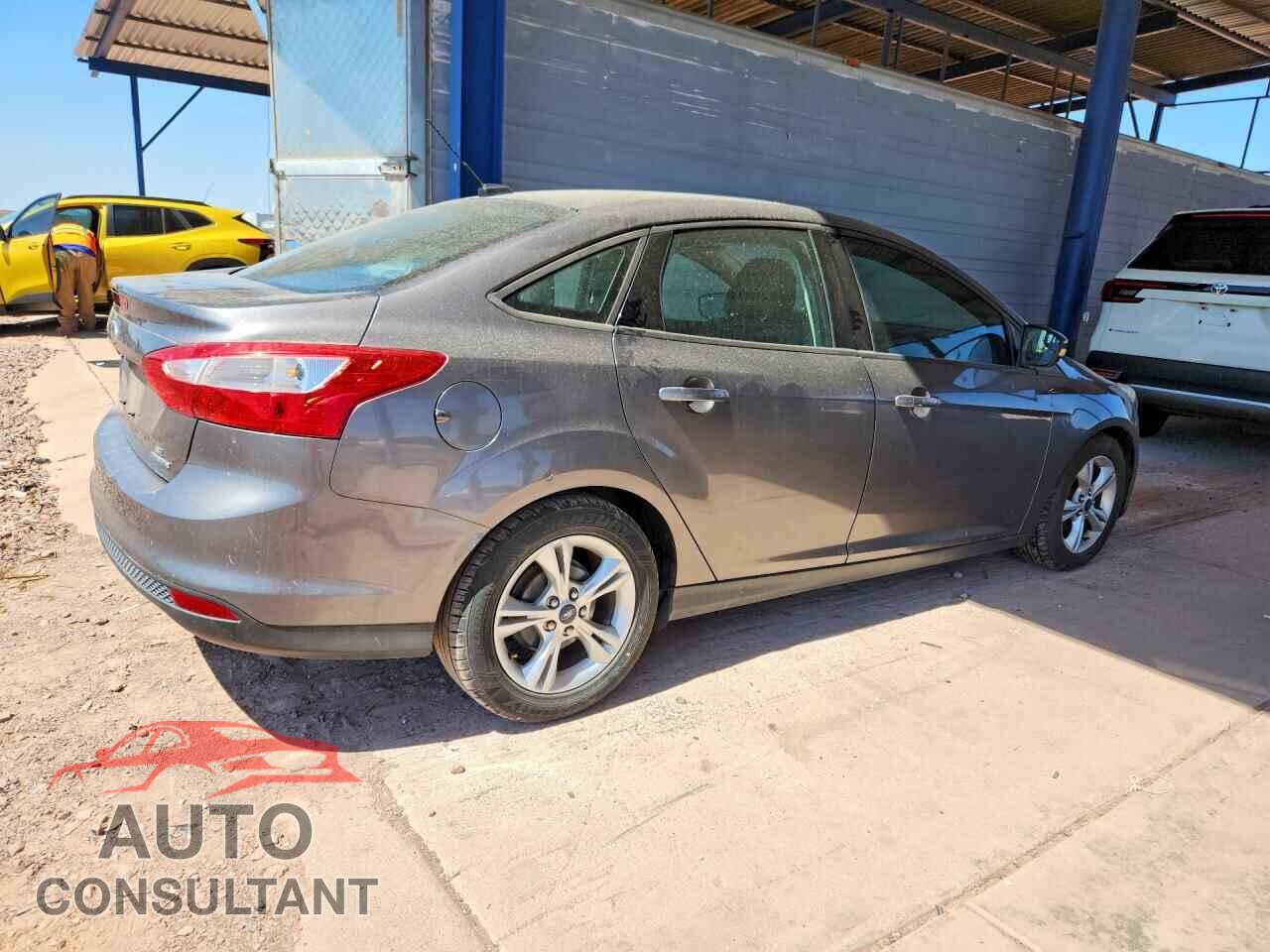 FORD FOCUS 2014 - 1FADP3F2XEL129592