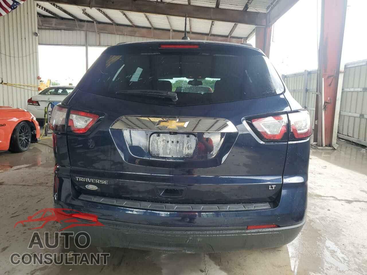 CHEVROLET TRAVERSE 2017 - 1GNKRGKD8HJ200435