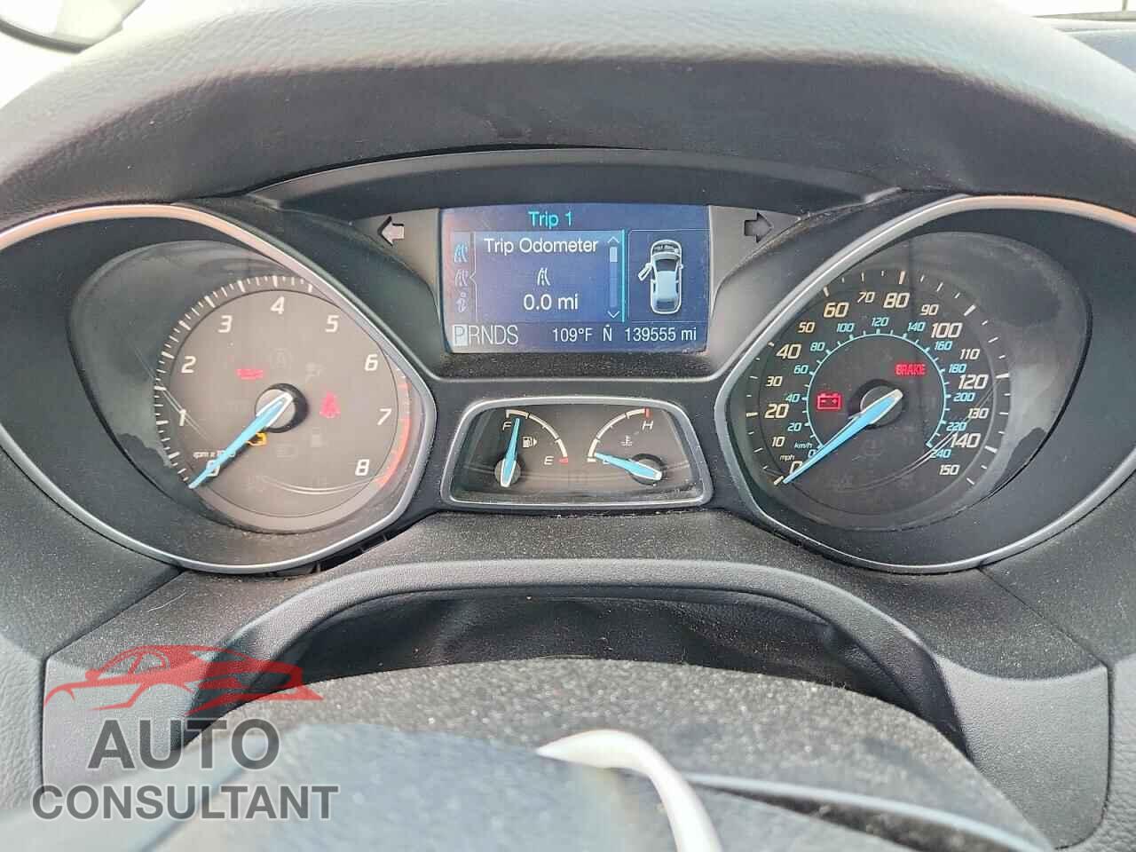 FORD FOCUS 2012 - 1FAHP3K24CL419766