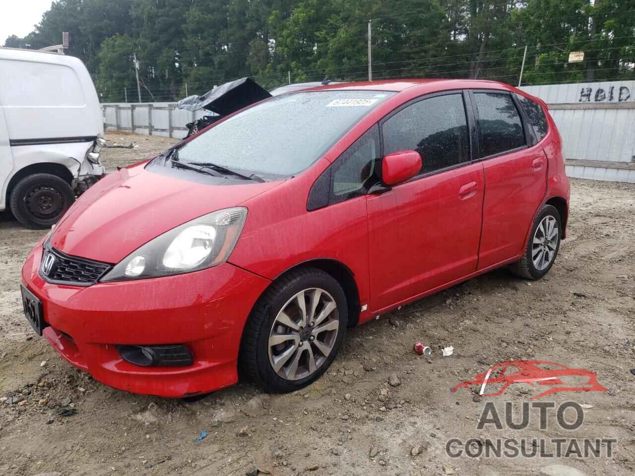 HONDA FIT 2013 - JHMGE8H56DC023235