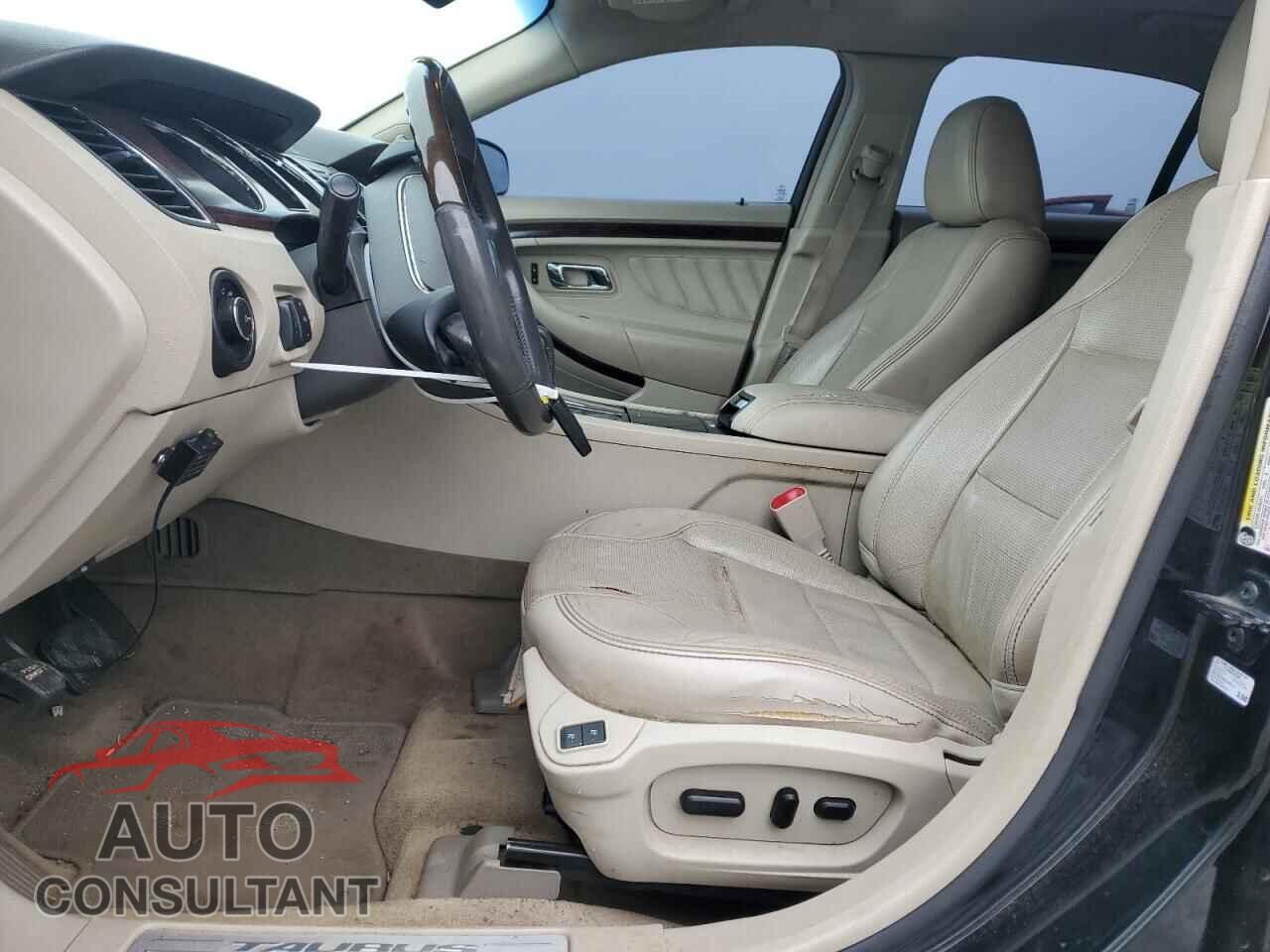 FORD TAURUS 2012 - 1FAHP2FW5CG144716