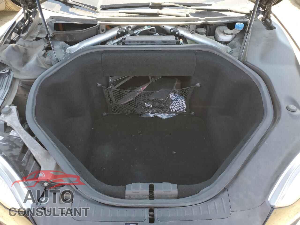 TESLA MODEL S 2015 - 5YJSA1E17FF114441