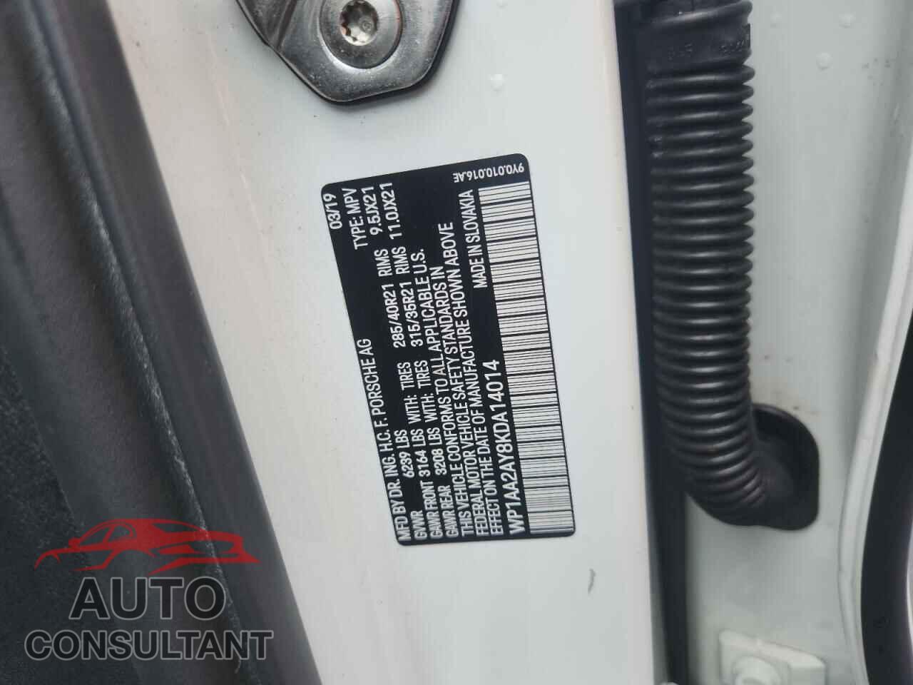 PORSCHE CAYENNE 2019 - WP1AA2AY8KDA14014