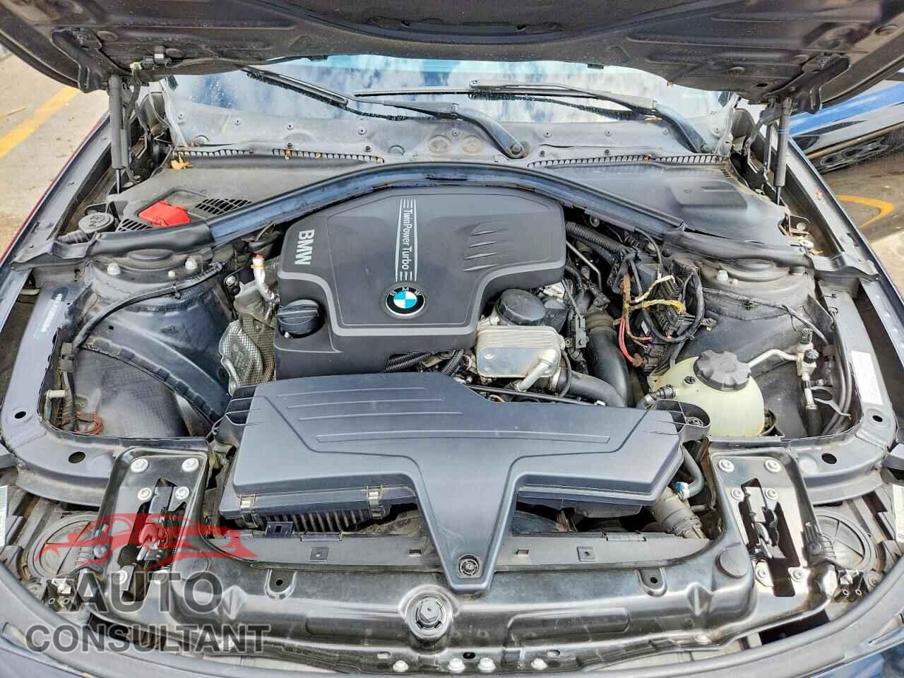 BMW 3 SERIES 2013 - WBA3A5C52DF603305