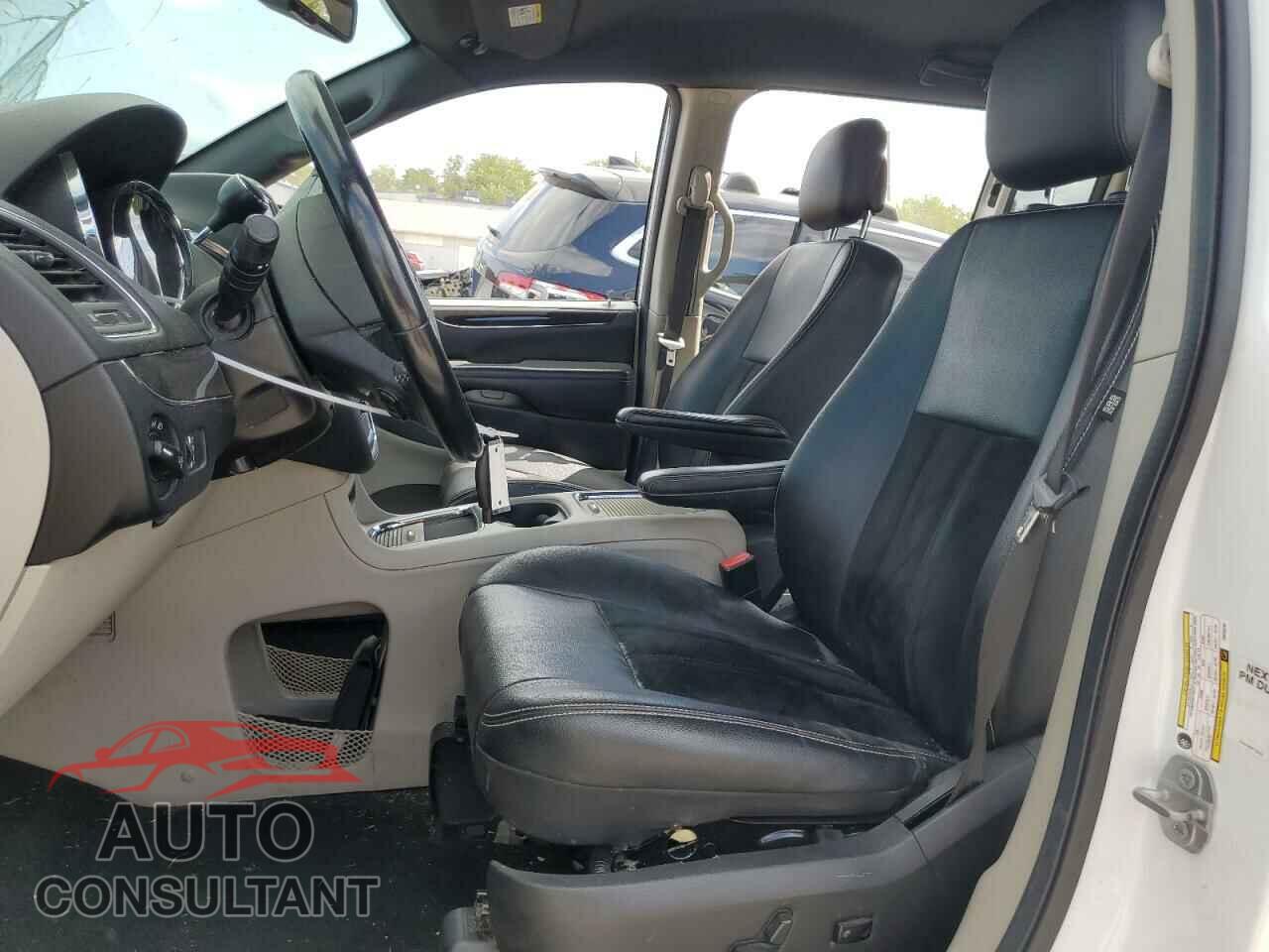 DODGE CARAVAN 2018 - 2C4RDGCG9JR209449