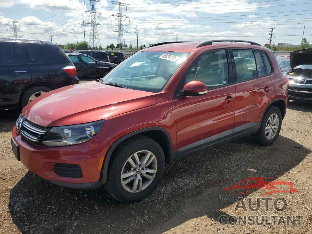 VOLKSWAGEN TIGUAN 2016 - WVGBV7AX2GW040176