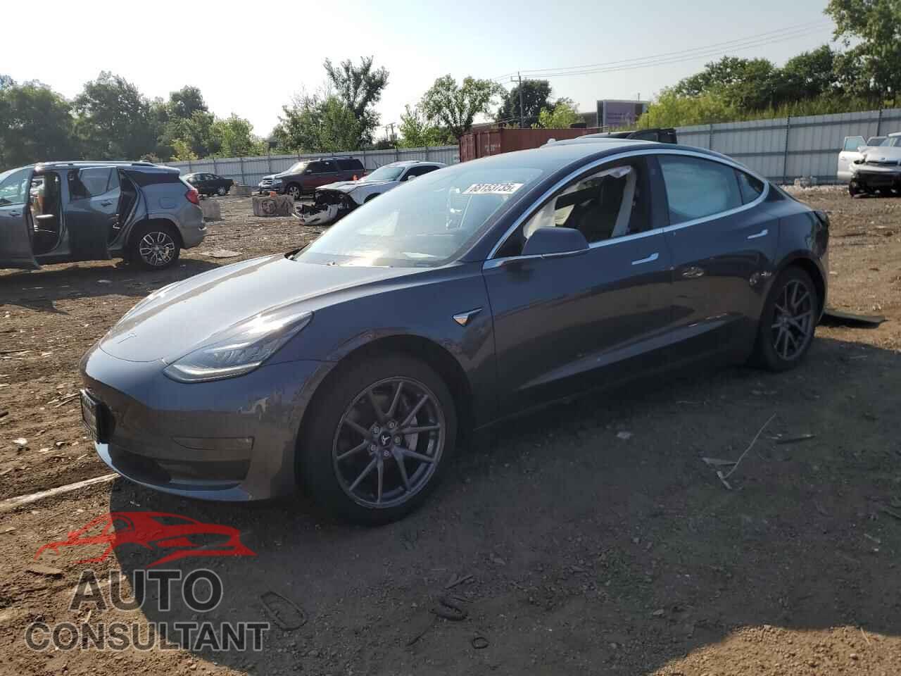 TESLA MODEL 3 2018 - 5YJ3E1EB2JF054403