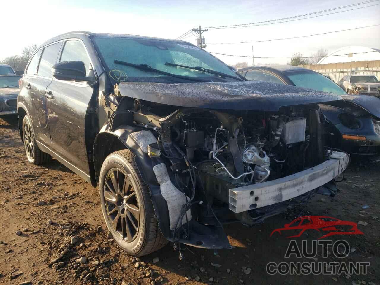 TOYOTA HIGHLANDER 2019 - 5TDJZRFH6KS609783