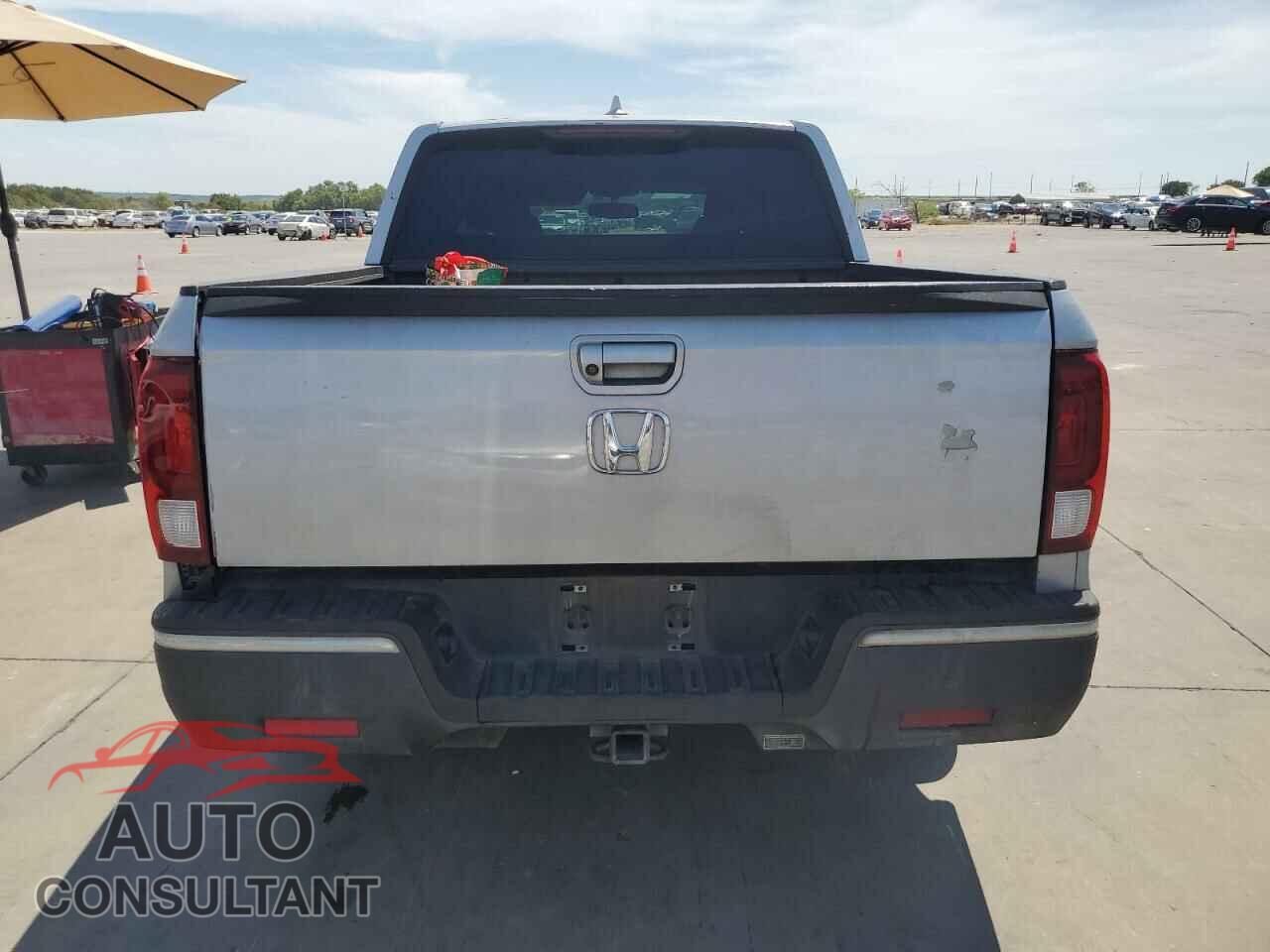 HONDA RIDGELINE 2018 - 5FPYK2F62JB000029