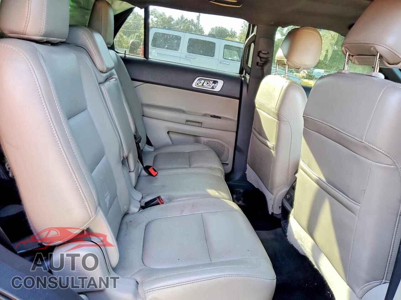 FORD EXPLORER 2011 - 1FMHK7F85BGA41135