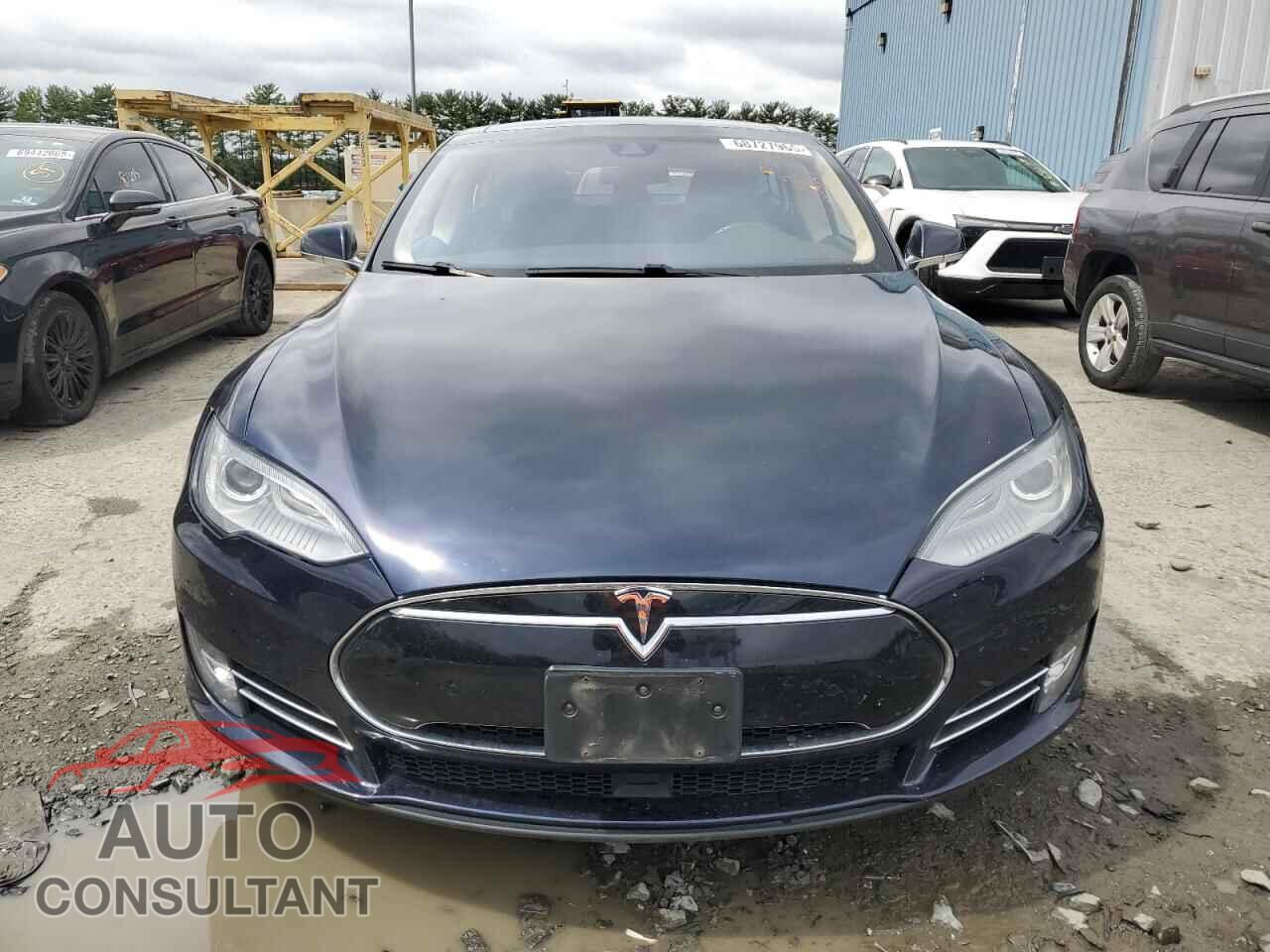 TESLA MODEL S 2015 - 5YJSA1H2XFFP78687