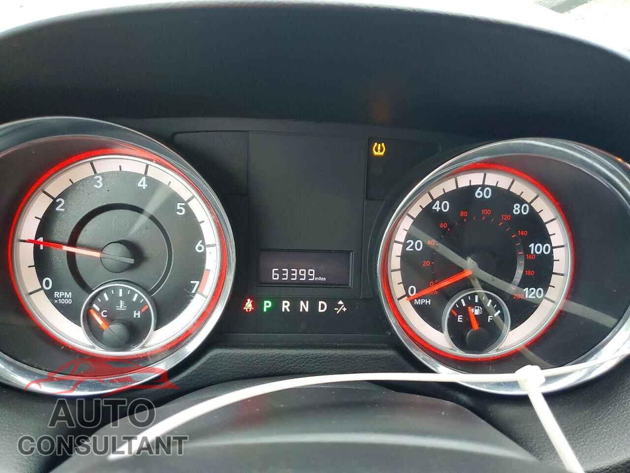 DODGE CARAVAN 2011 - 2D4RN1AG8BR725948