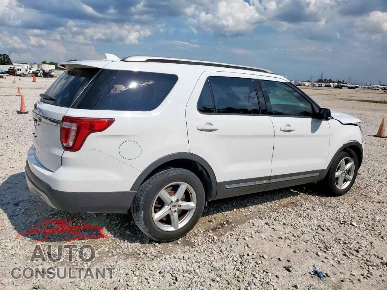 FORD EXPLORER 2017 - 1FM5K7D82HGB39229