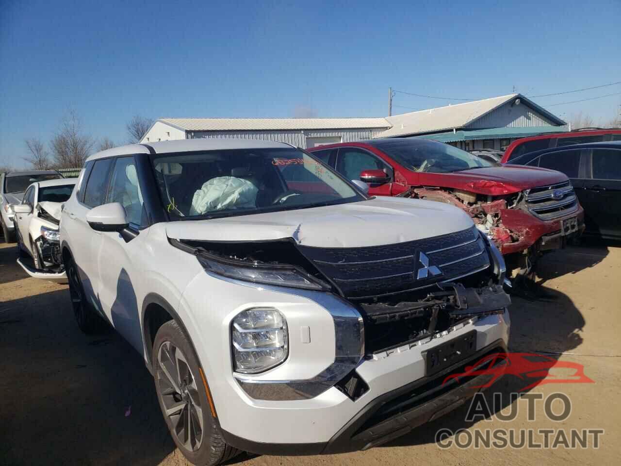 MITSUBISHI OUTLANDER 2022 - JA4J4TA83NZ027379
