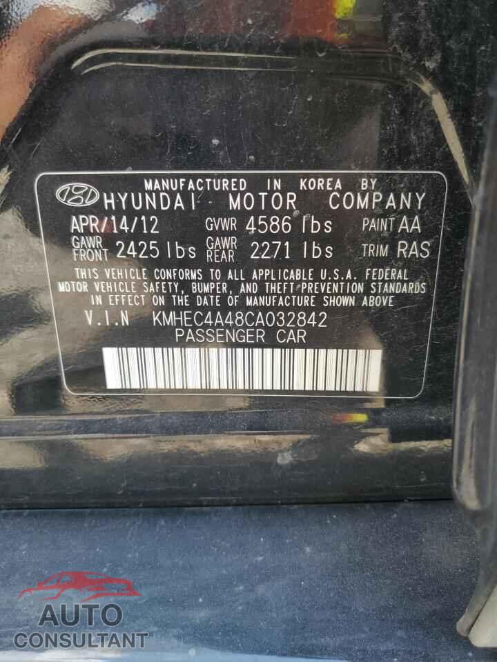 HYUNDAI SONATA 2012 - KMHEC4A48CA032842