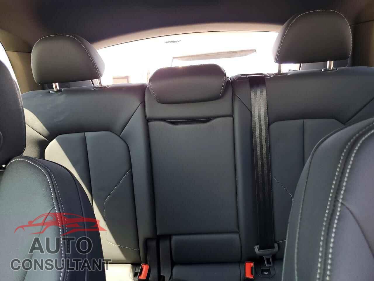 AUDI Q3 2025 - WA1DECF35S1016059
