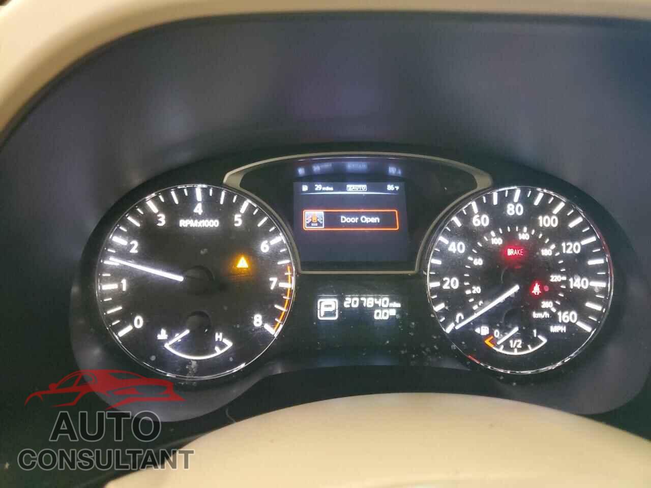 NISSAN PATHFINDER 2014 - 5N1AR2MM5EC641763