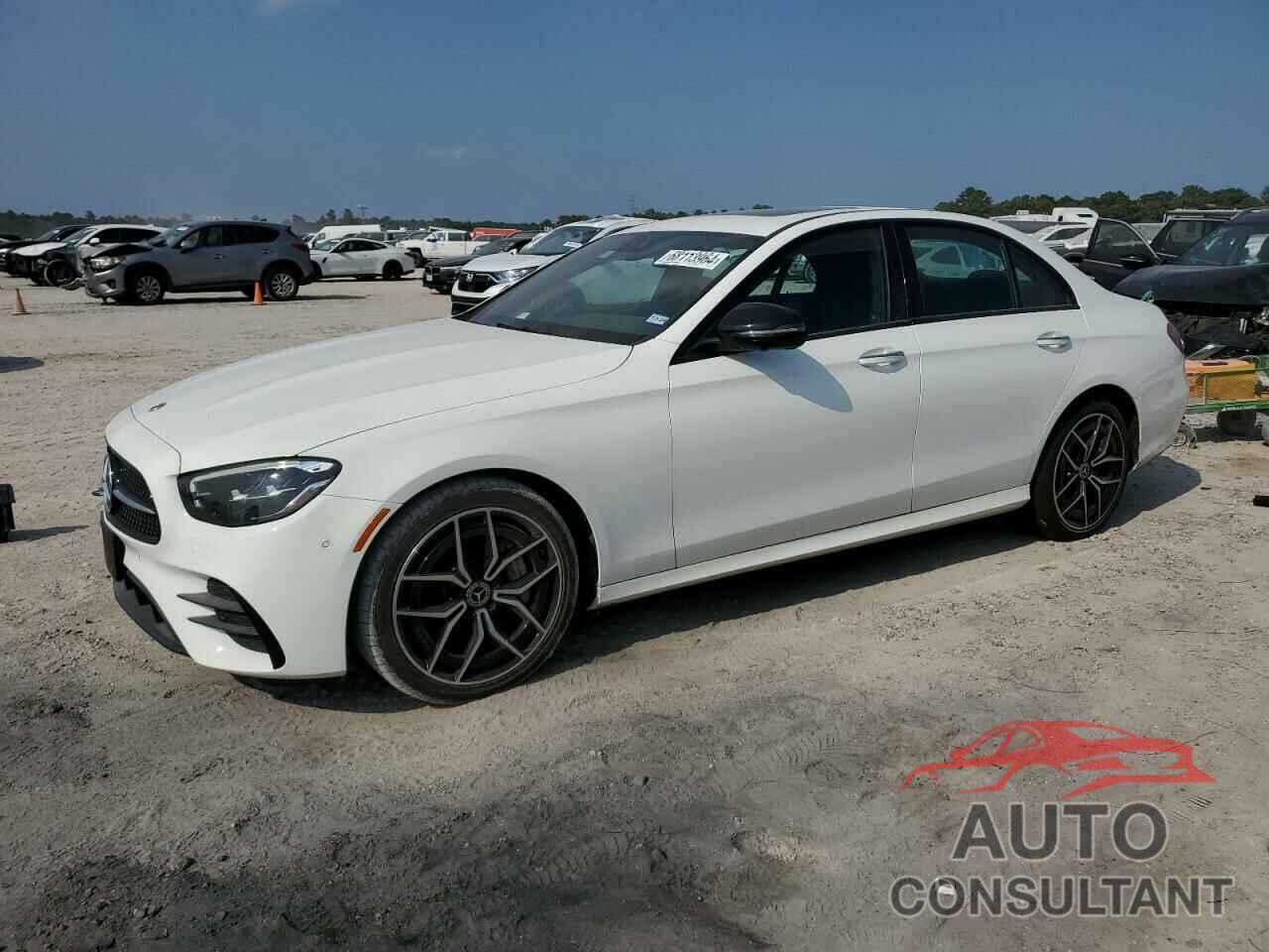 MERCEDES-BENZ E-CLASS 2022 - W1KZF8DB6NB091678