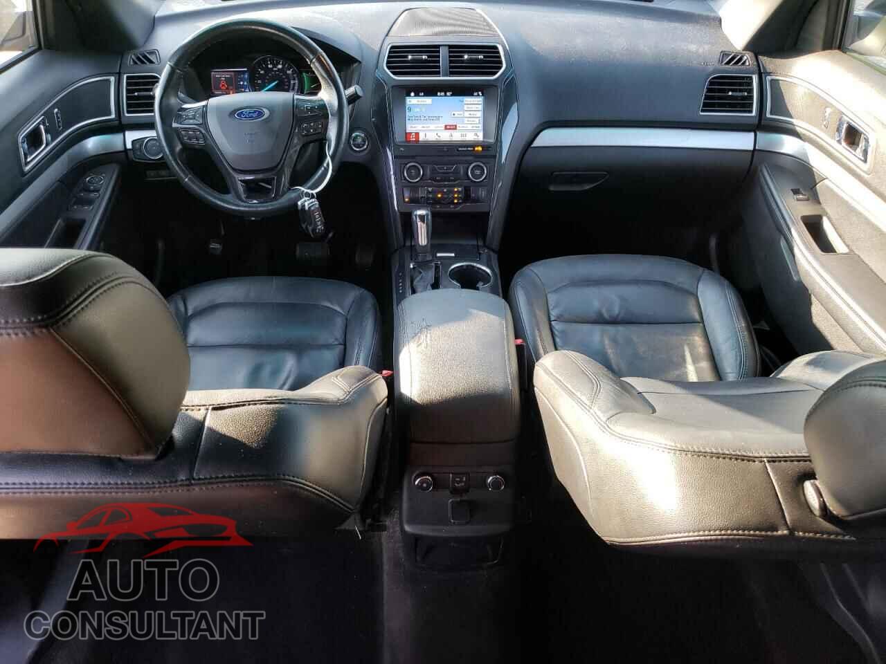 FORD EXPLORER 2017 - 1FM5K7D89HGE27118