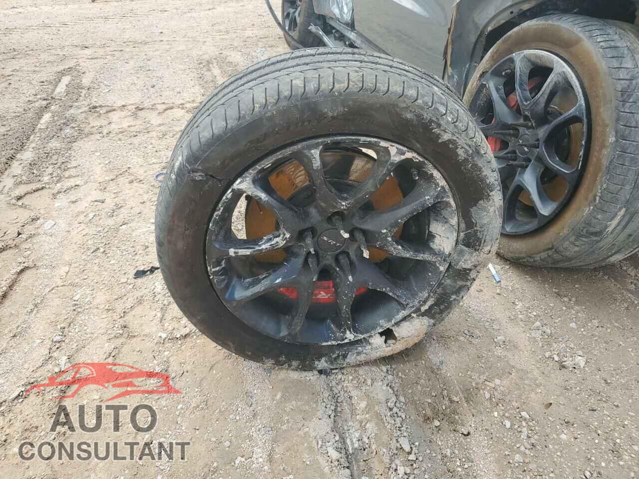 DODGE DURANGO 2023 - 1C4SDJGJ6PC655788