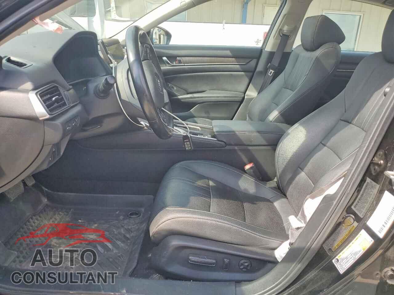 HONDA ACCORD 2019 - 1HGCV3F95KA007059