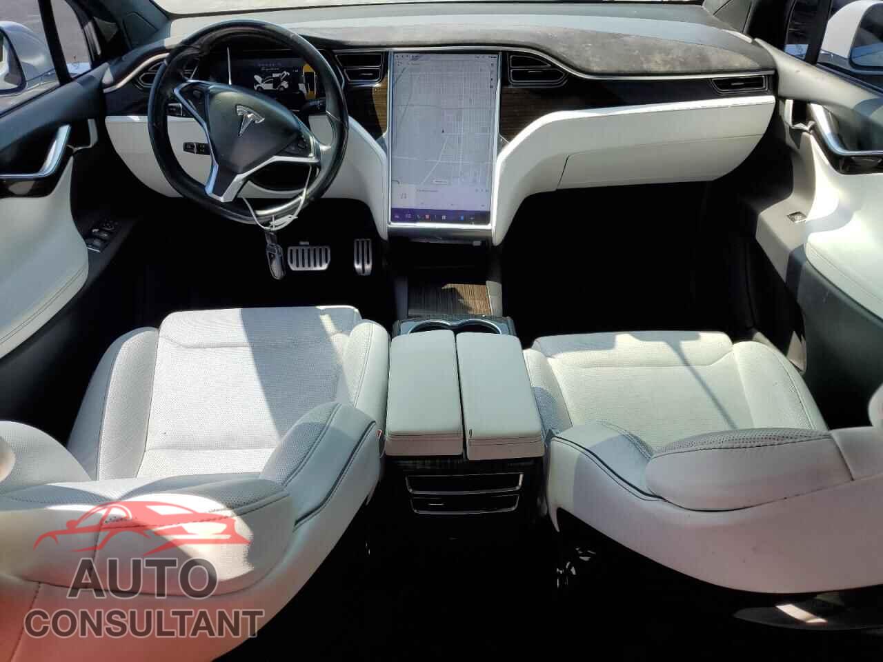 TESLA MODEL X 2016 - 5YJXCBE48GFS00942