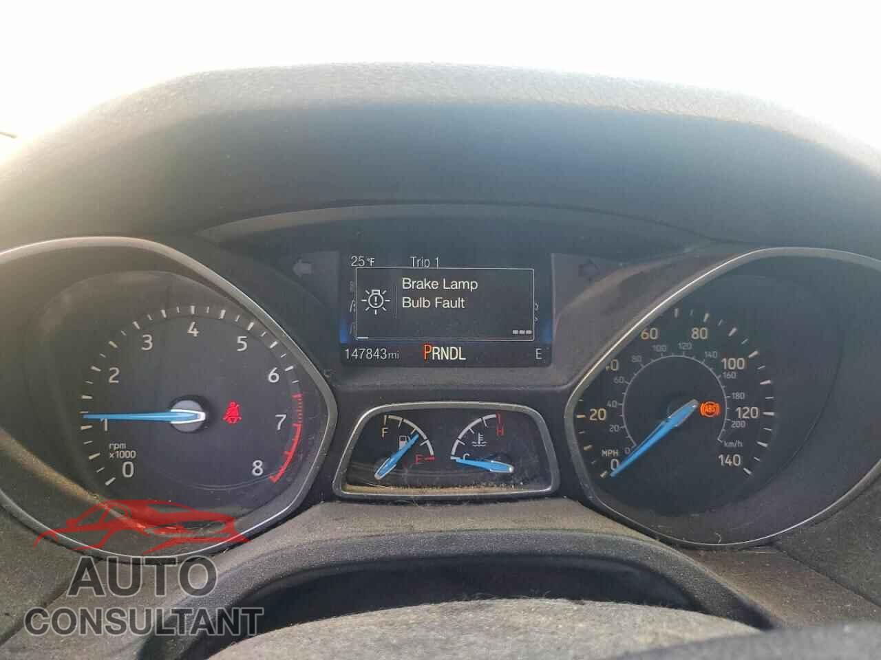 FORD FOCUS 2016 - 1FADP3K22GL271475