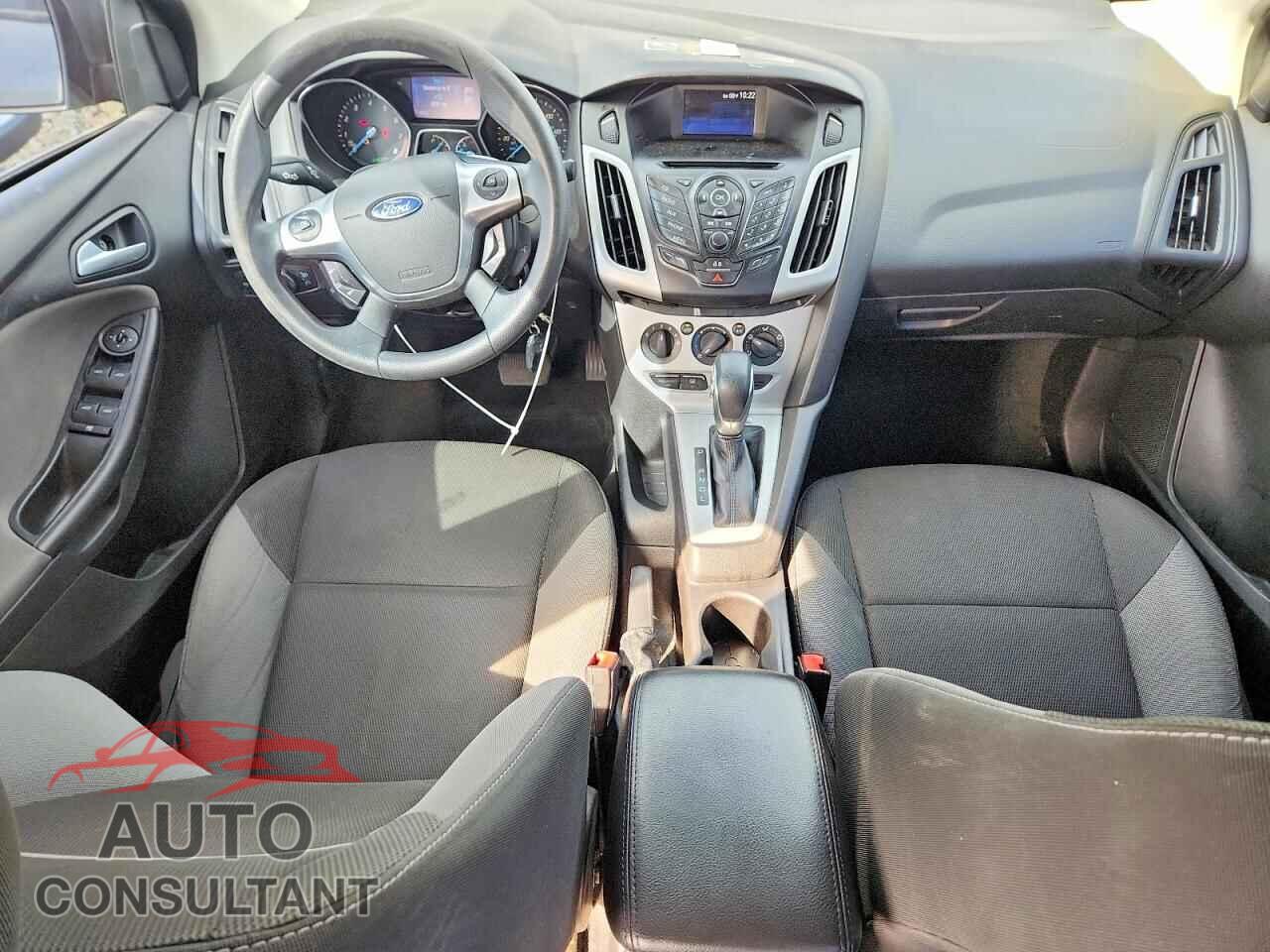 FORD FOCUS 2013 - 1FADP3F28DL201372