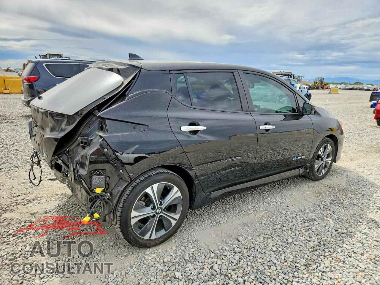NISSAN LEAF 2018 - 1N4AZ1CP8JC314400
