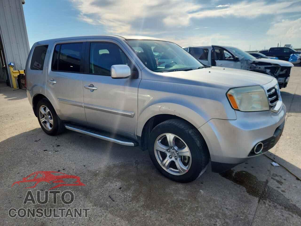 HONDA PILOT 2014 - 5FNYF3H5XEB004262