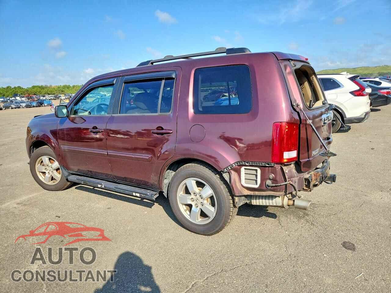 HONDA PILOT 2011 - 5FNYF4H68BB046956