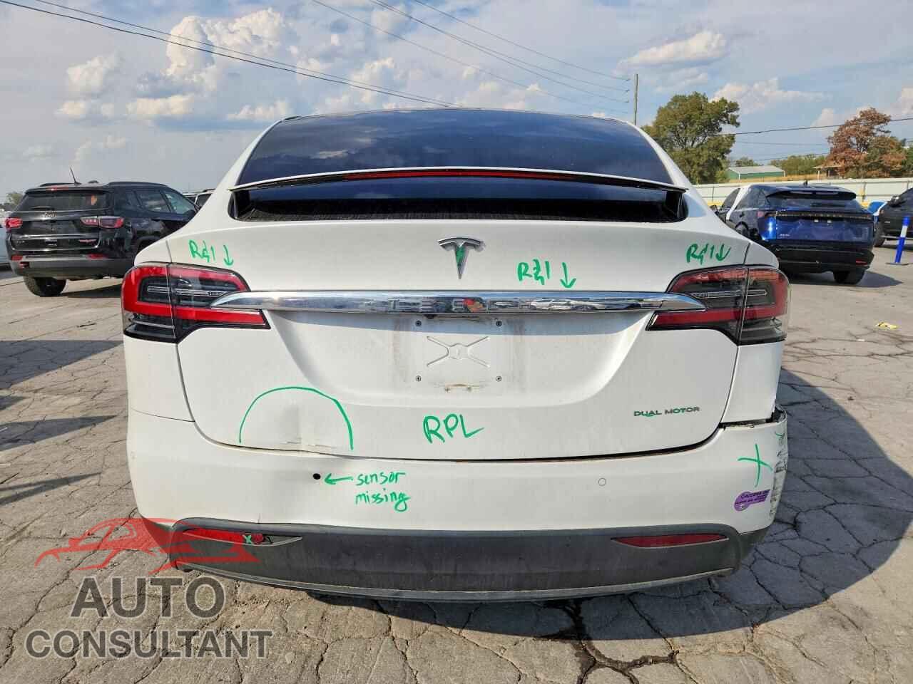 TESLA MODEL X 2019 - 5YJXCBE25KF162996