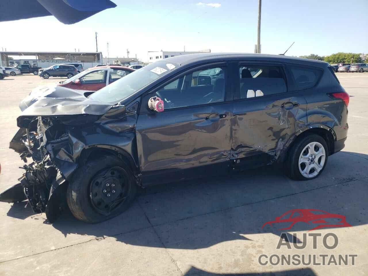 FORD ESCAPE 2019 - 1FMCU0F70KUA49339