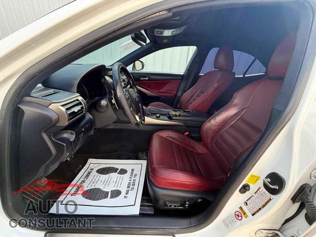 LEXUS IS 2015 - JTHBF1D26F5064692