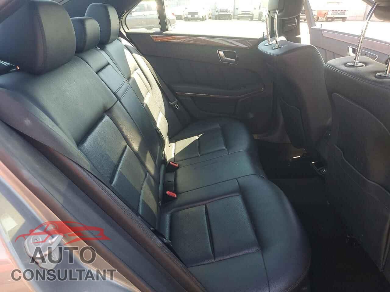 MERCEDES-BENZ E-CLASS 2012 - WDDHF5KB4CA538783