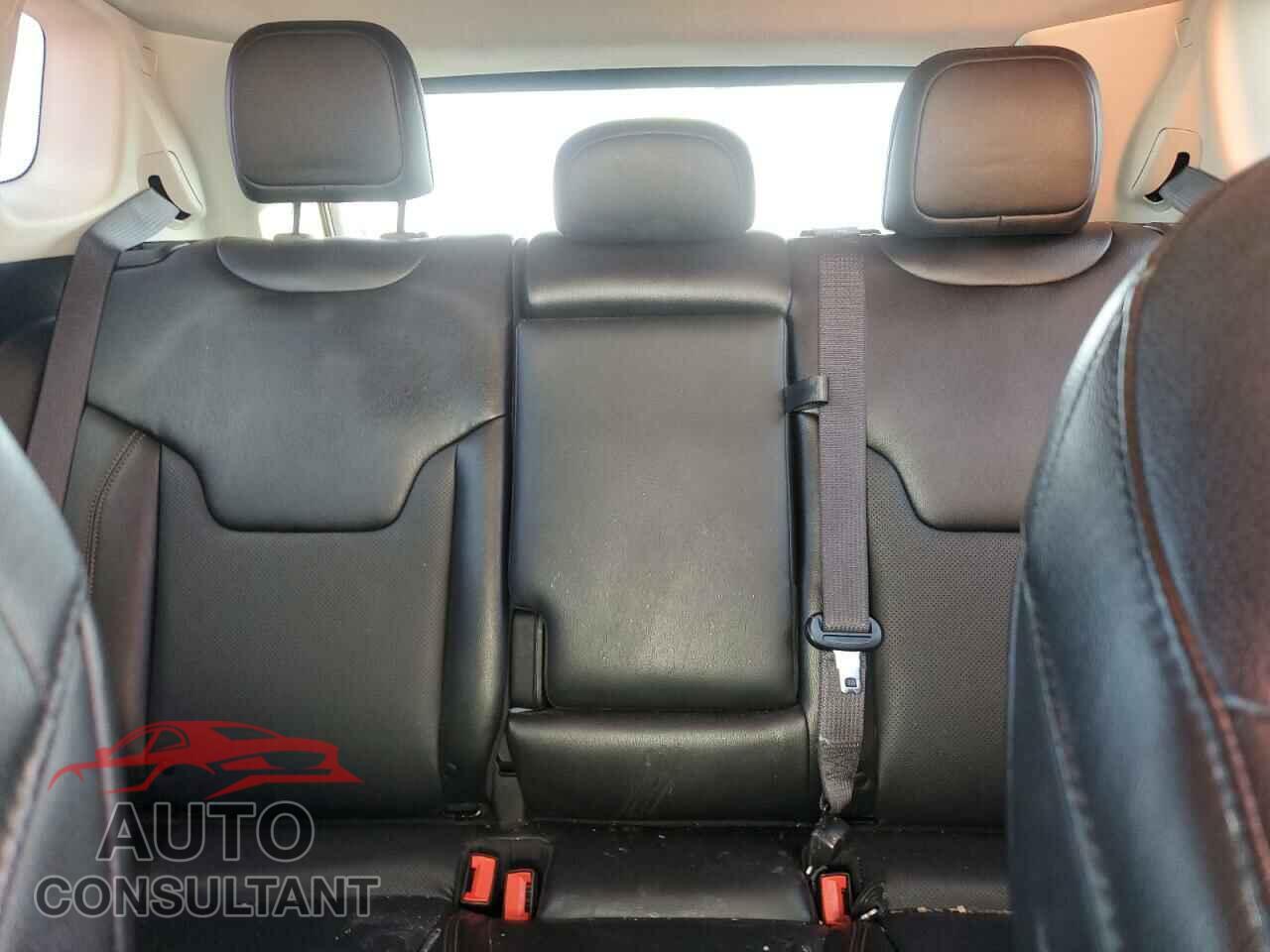 JEEP COMPASS 2021 - 3C4NJDCB3MT565309