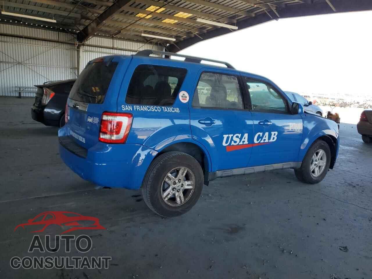 FORD ESCAPE 2009 - 1FMCU49319KB04113