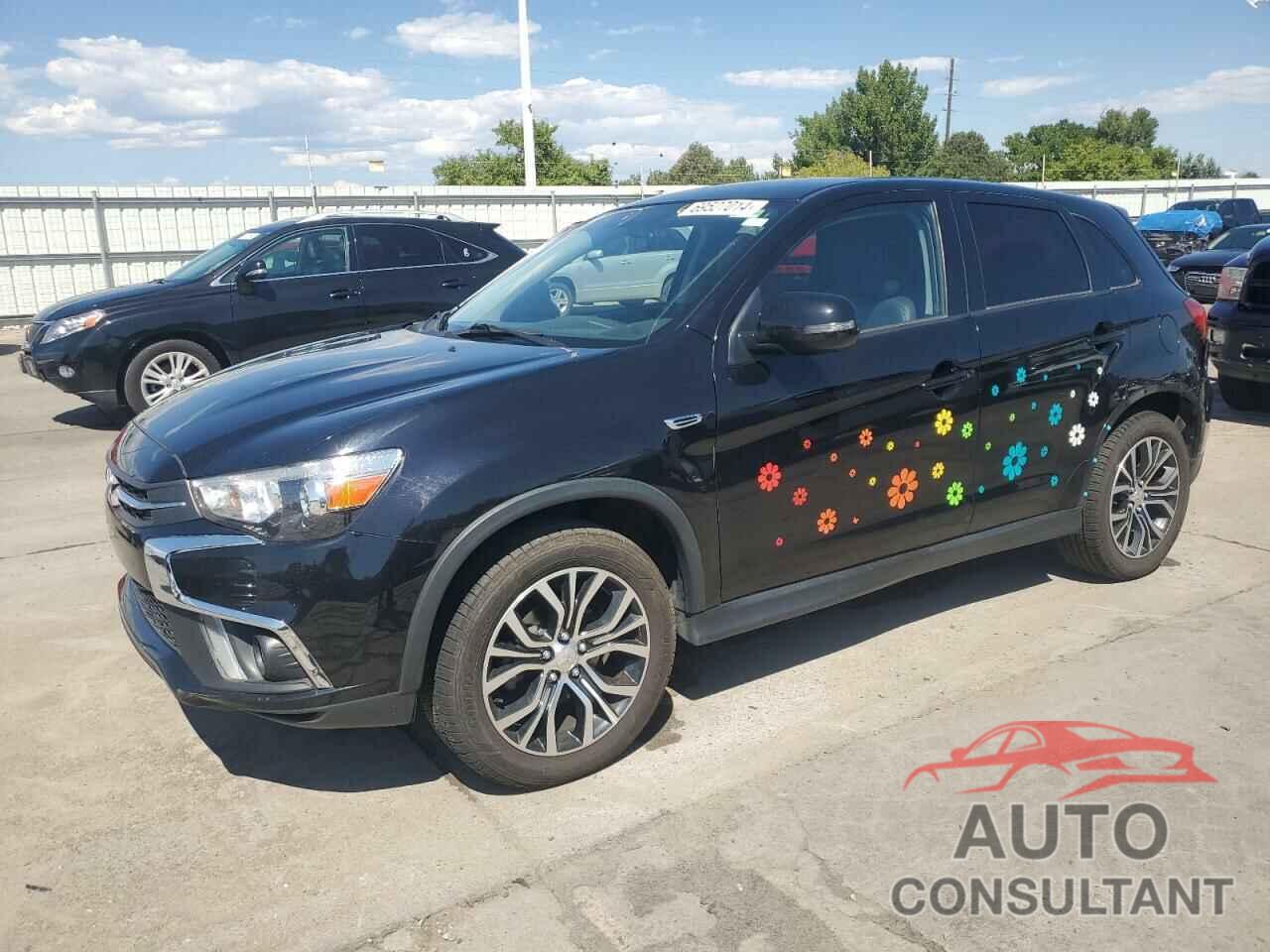 MITSUBISHI OUTLANDER 2018 - JA4AR3AW1JU013813