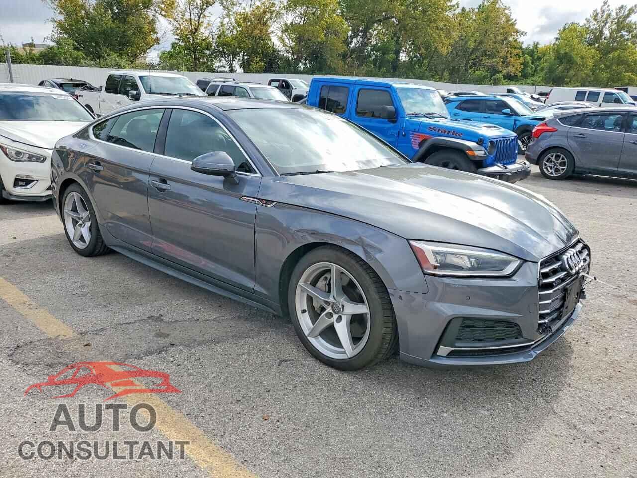 AUDI A5 2018 - WAUENCF53JA130455