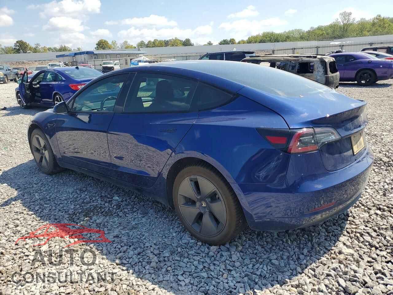 TESLA MODEL 3 2023 - 5YJ3E1EAXPF543454