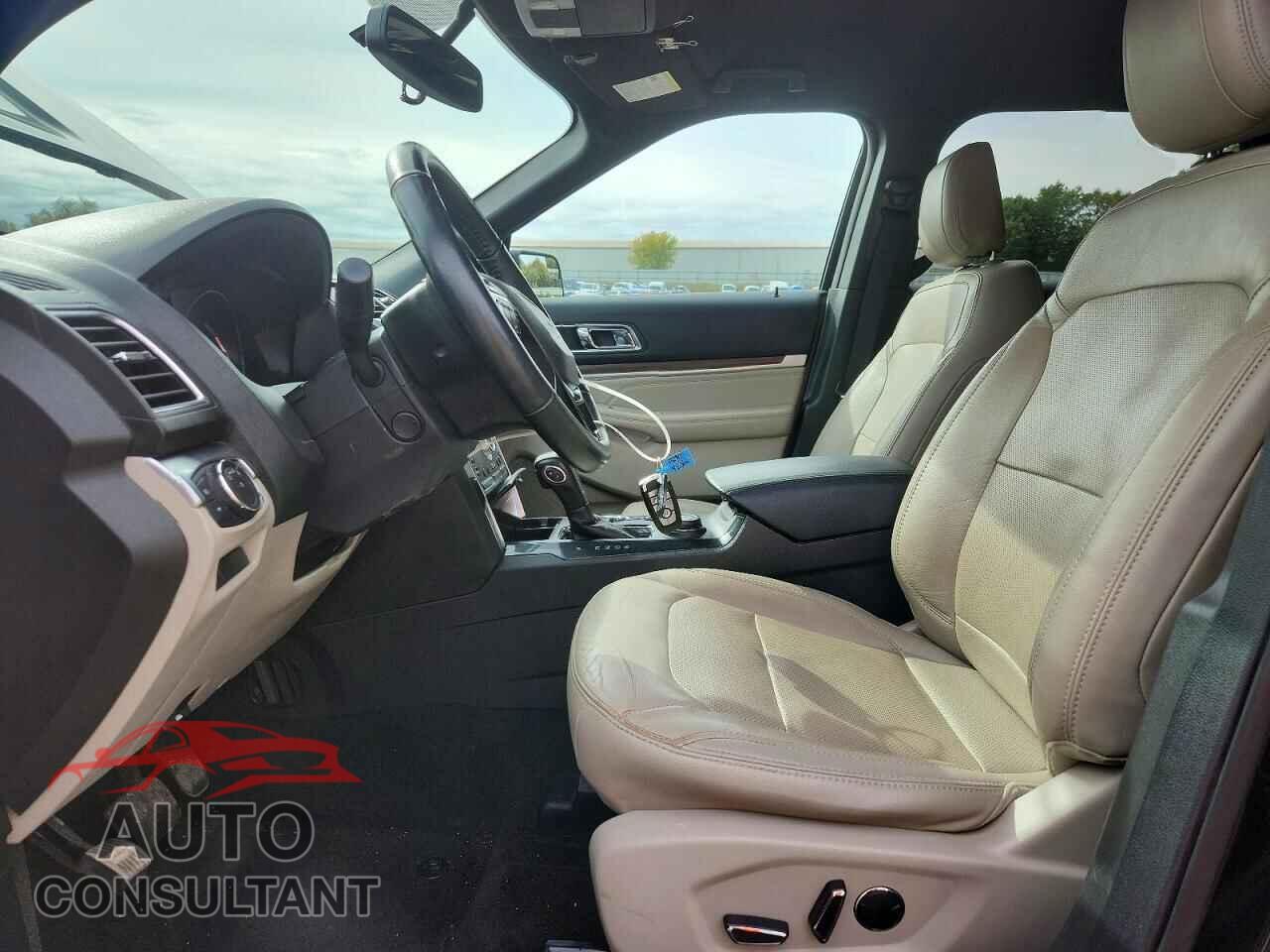 FORD EXPLORER 2018 - 1FM5K8F82JGB91369
