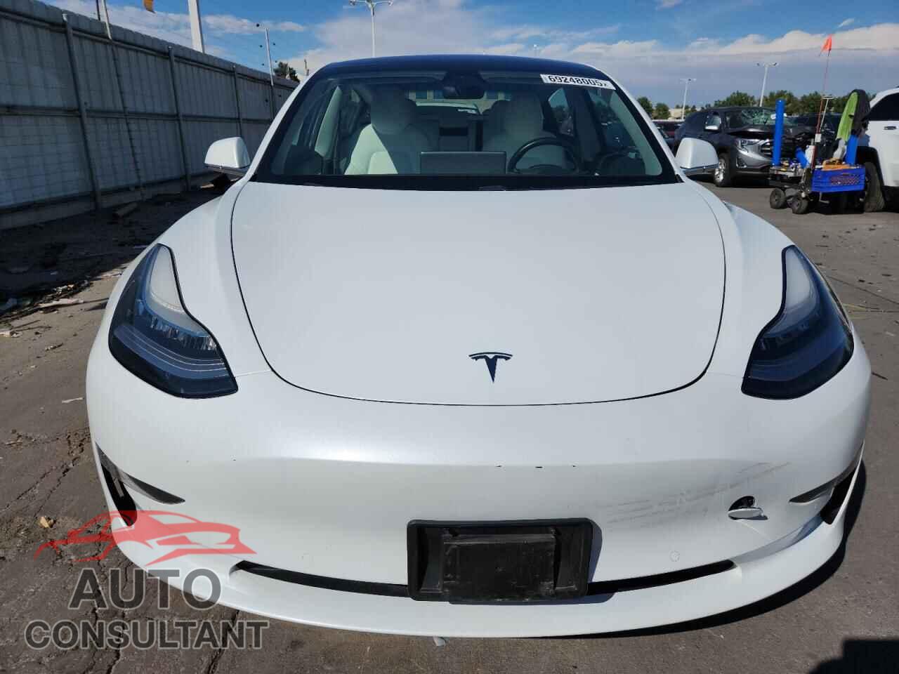 TESLA MODEL 3 2018 - 5YJ3E1EB2JF074943